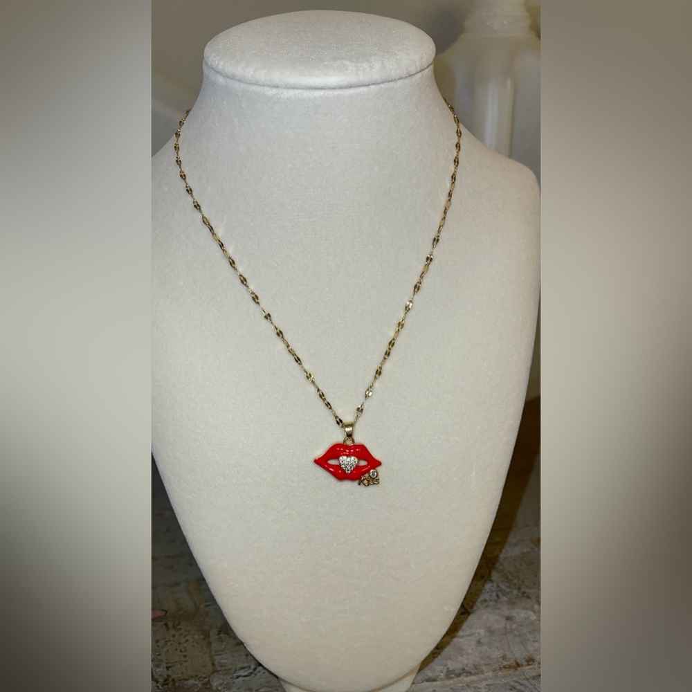 Gold Chain Necklace with Red Lip Pendant and Rhinestone Accent